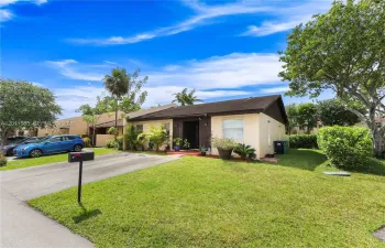 Corner lot house