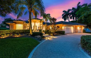 6-web-or-mls-A7408916