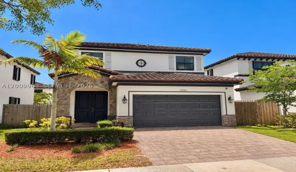 CONTEMPORARY 2 STORY DESIGN