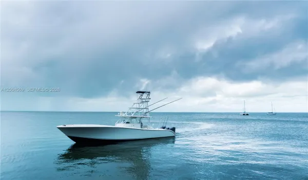 Room for your boat... fishing paradise