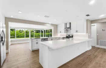 010-945WestwindDrive-NorthPalmBeach-FL-3