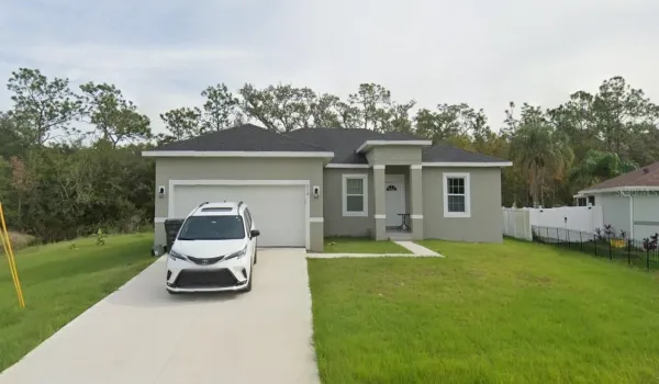 FRONT LANDCAPING VIEW