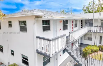 EXTERIOR OF UNIT