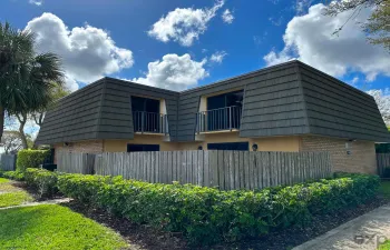 Front exterior3