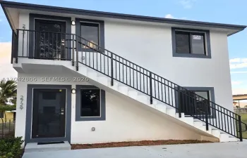 First floor 2729 Apt