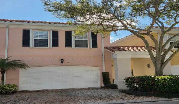 Townhome w/2 Car Garage