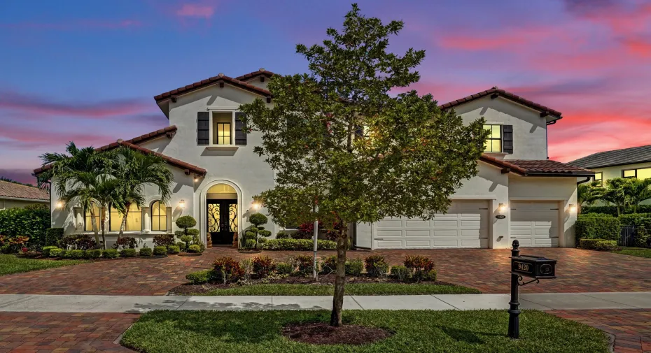 9420 Grand Prix Lane