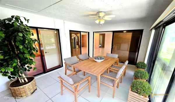 Enclosed/Screened Patio - AI Furnished