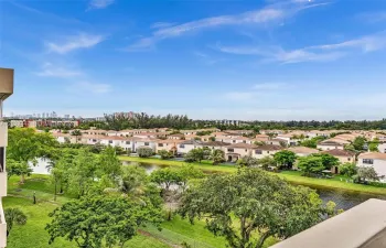 BEAUTIFUL VIEWS FROM EVERY ROOM IN THE SPACIOUS AND BEAUTIFULLY UPDATED AND DESIGNER DECORATED PENTHOUSE!