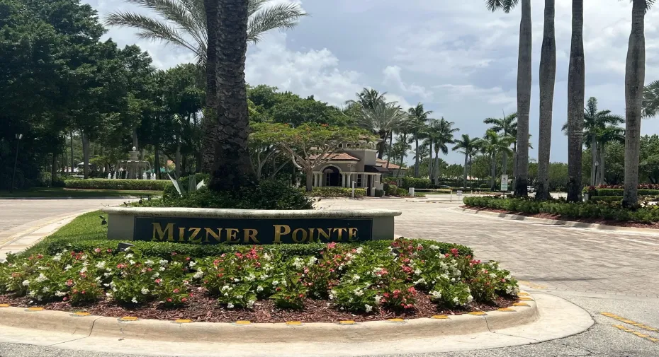 Mizner Pointe Front