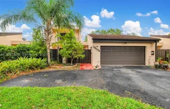 Townhouse For Sale