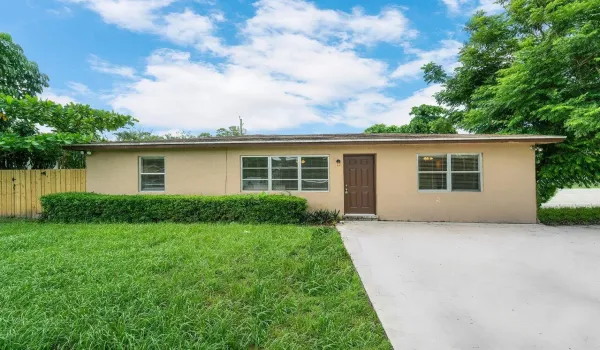 002-5854KumquatRoad-WestPalmBeach-FL-334