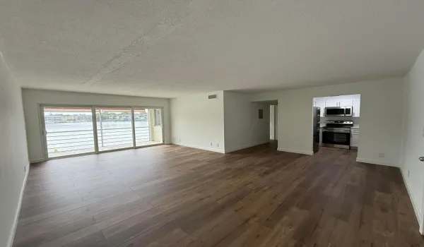 412 Water view 2