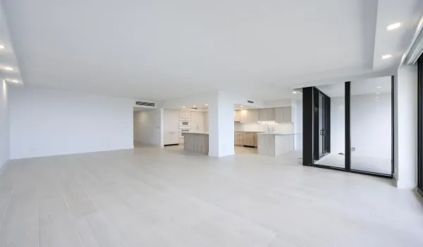 525 S Flagler Dr Apt 14C West-large-003-