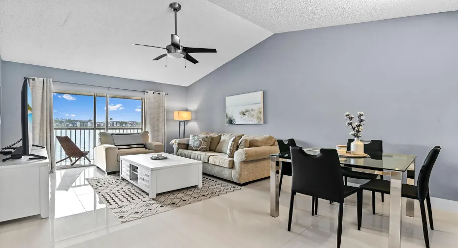 12 Living room 01
