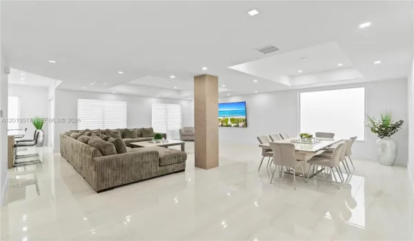 Spacious living space