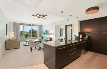 Living room/kitchen