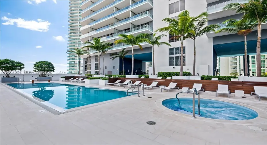 Pool in PL floor,jacuzzi