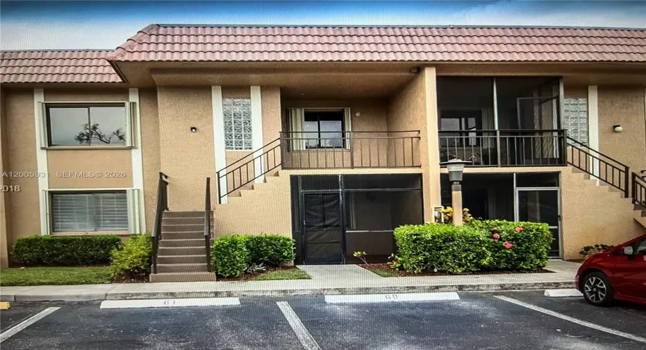 SECOND FLOOR UNIT