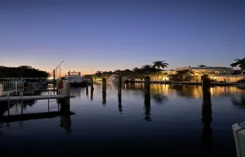 Amazing setting & water views
