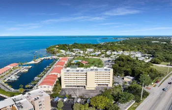 Futura Yacht Club