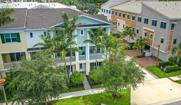 4145 Faraday Wy-21
