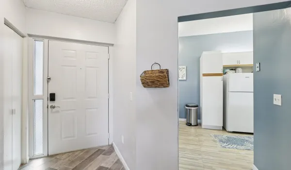 2-web-or-mls-Firenze Dr-S1510-002