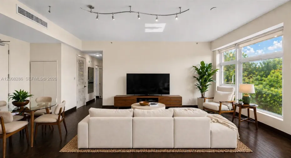 *virtual furniture staging