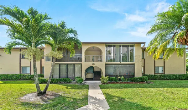 223 Pine Hov