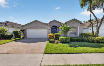 9875 Harbour Lake Cir