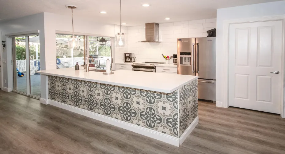 4204 Water Oak Court-2