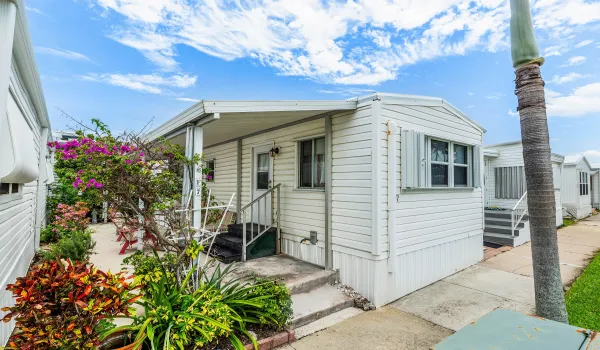 001-7RuthmaryAvenue-F-BrinyBreezes-FL-33