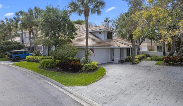 461 Coral Cove Drive - 1.jpg-FULL