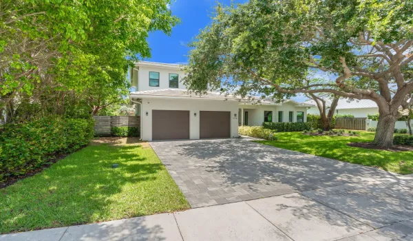 1-web-or-mls-1716 Middle River Dr, Fort