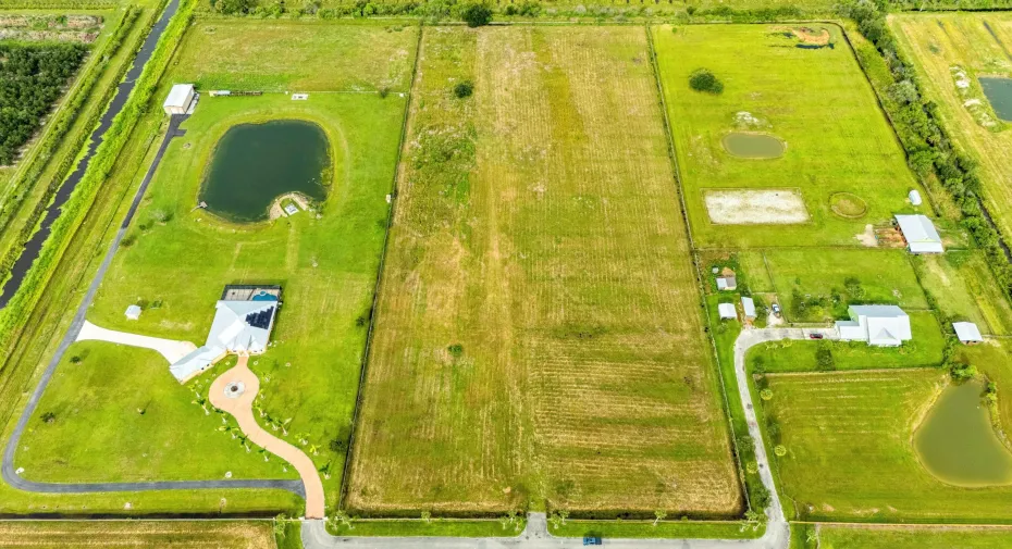 10 Acres Fenced