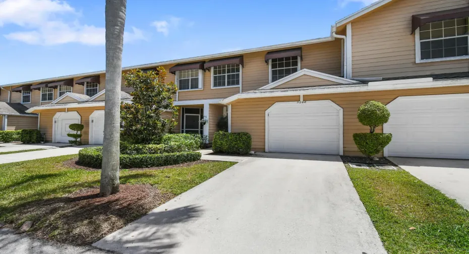 Welcome home to this beautifully maintained townhome in the gated community of Fairfield, featuring a private driveway, one-car garage, and lush tropical landscaping in the heart of Boca Raton.