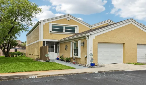 22-web-or-mls-NW 123rd Ave-S2406-002