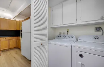 3621 Oaks Clubhouse Dr-Pompano Beach, Ma