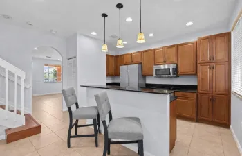Clean Kitchen 1