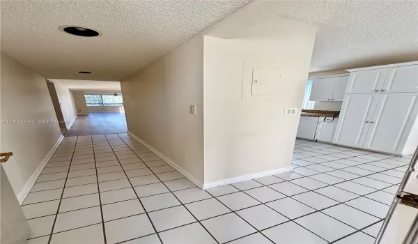 Foyer Entry