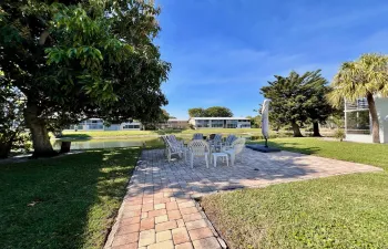 Gorgeous RENTAL in 55+...