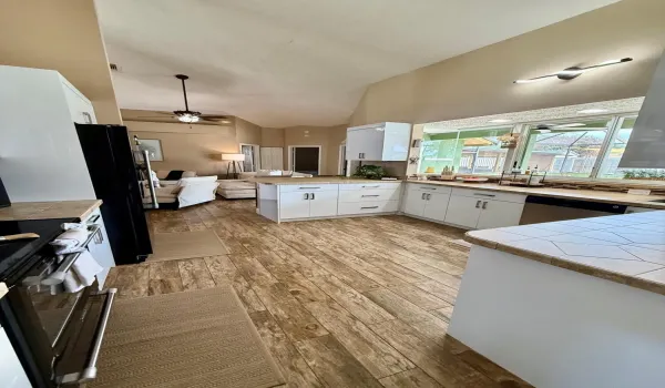 Kitchen 2