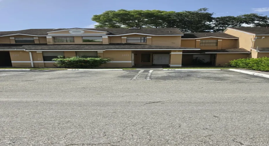 12802
