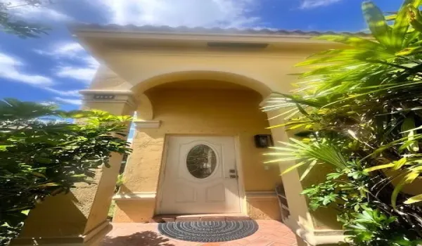 803 MAIN ENTRANCE