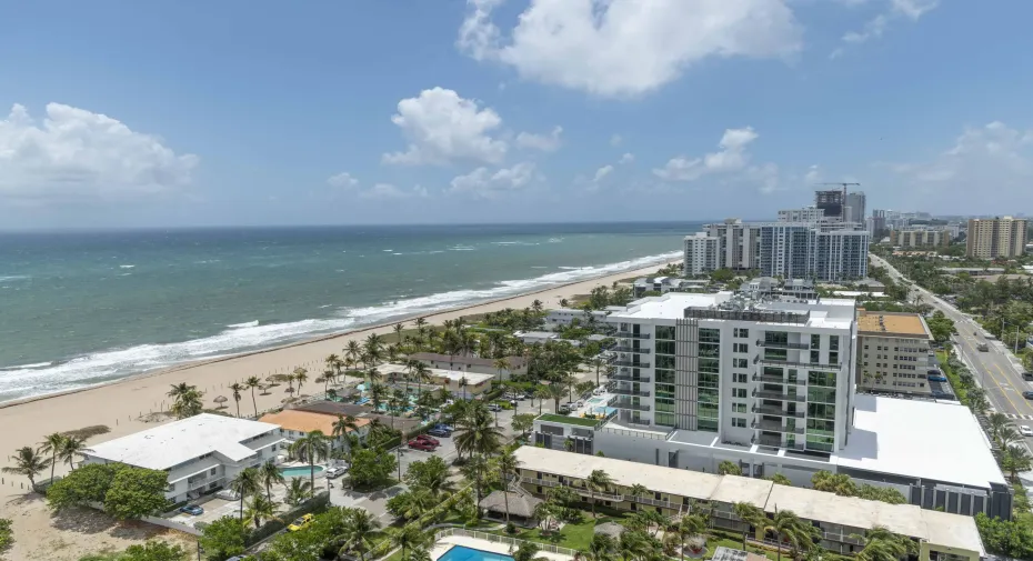 Pompano Condo Biulding