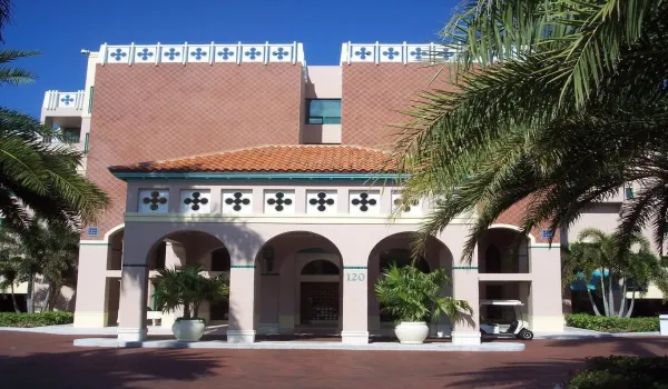 Mizner Court 120 Building