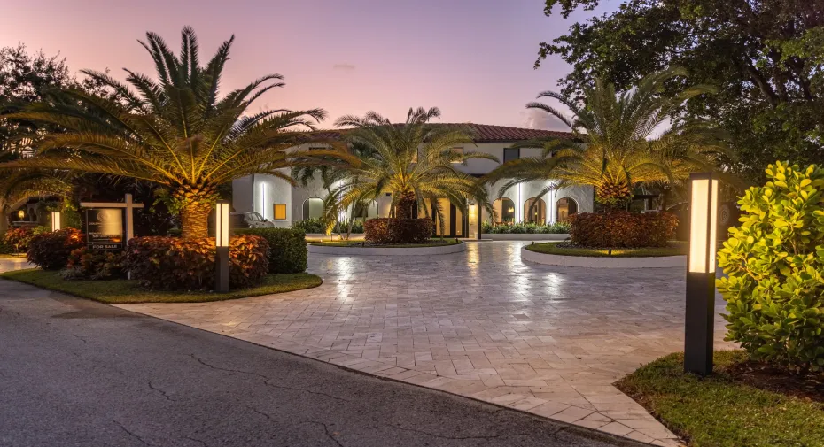 290 NW 6th Street, Boca Raton
