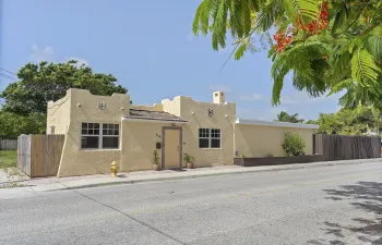 615 7th ave N - - 001