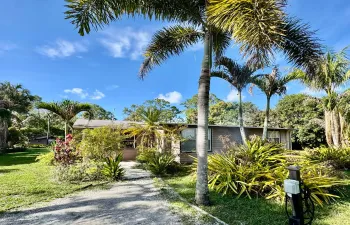 Front of home-13559 24th court