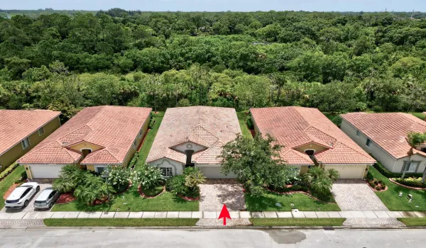 Beautiful Home in Woodfield